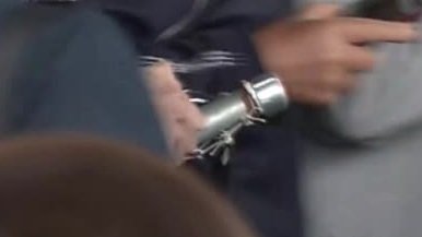 銀色の筒のようなもの