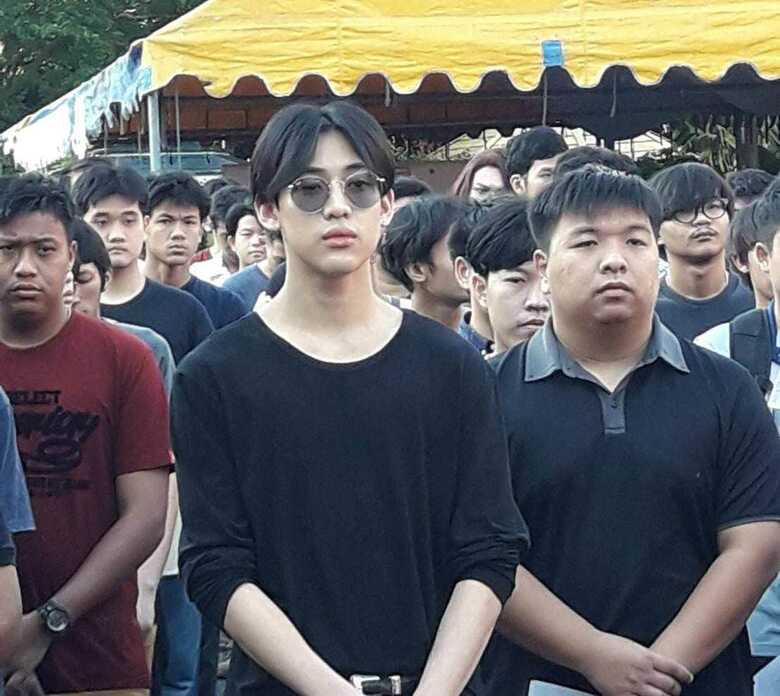 画像中央：ベンベンさん