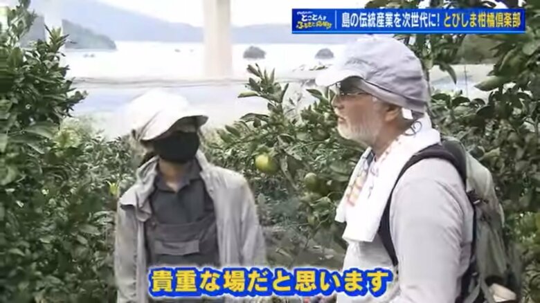 70代のボランティア（右）