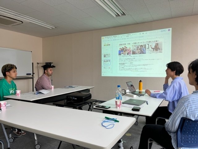 インバウンド事業の担当者とワークショップを行う