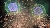 1万発の花火 晩秋の夜空彩る 陸前高田で三陸花火大会<岩手県>