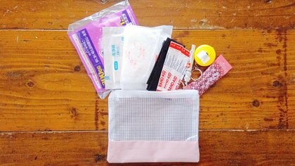女性のための「防災ポーチ」の中身は？元海保ママが選んだ外出先での「もしも」に備える8つの便利アイテム