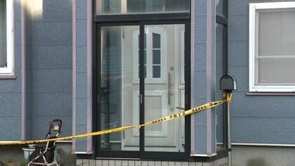 【司法解剖の結果から2週間ほど前に病死と判明】自宅で89歳母の遺体を遺棄した疑い―58歳男を逮捕「きょうの朝は息があったので放置はしていない」容疑否認＜北海道函館市＞