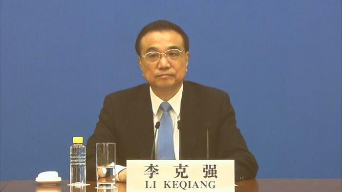 全人代に出席する李克強首相(2022年3月)
