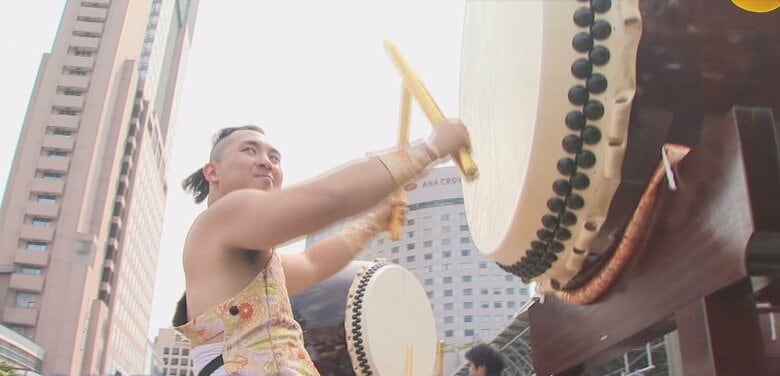 能登への思いを太鼓に込めて…輪島の和太鼓奏者が百万石行列で見せた圧巻の演奏｜FNNプライムオンライン