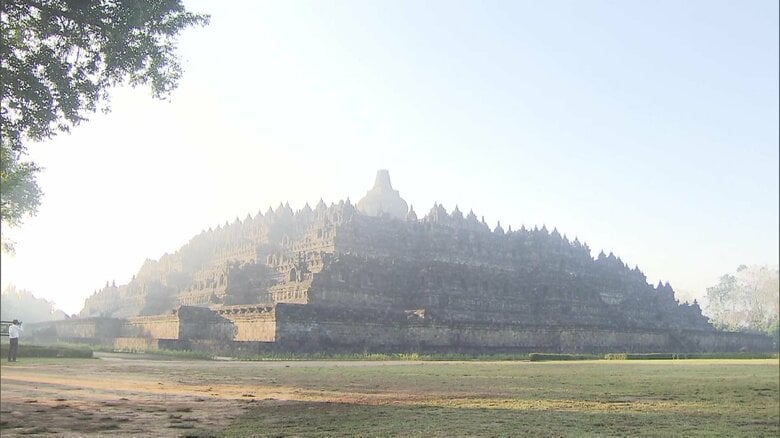 ボロブドゥール寺院