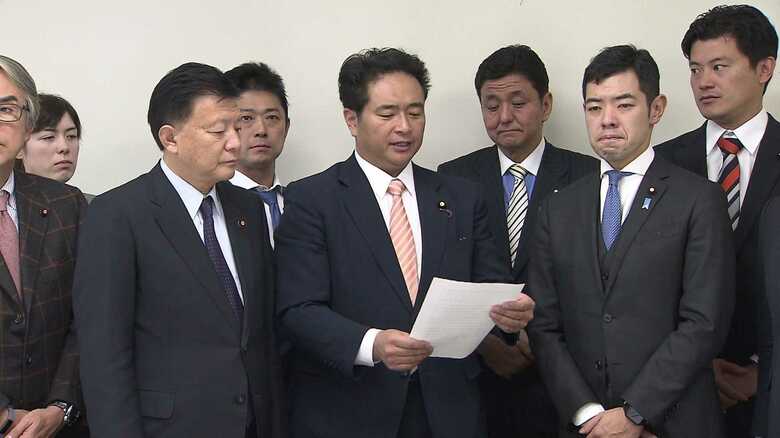 合同会議で非難決議を採択(12月14日)