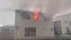 建設中の住宅で火事 作業中の男性け…