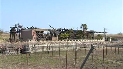 明け方に住宅火災　2人が遺体でみつかる　世帯主の男性が自ら通報も、母親(100)と共に連絡つかず【新潟市南区】