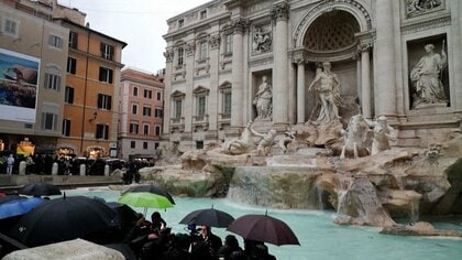 イタリア・ローマ「トレビの泉」入場料2ユーロ徴収へ　年間650万ユーロ収益見込む、博物館も有料化　2026年2月から