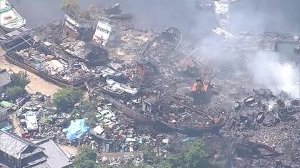 広島・呉市の船解体現場火災　発生3日目に「鎮圧」　朝から重機投入し消火　避難指示も解除