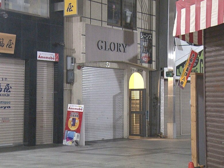 商店街で起きた強盗致傷事件…14歳中学生を逮捕 洋服店でベストを万引きし男性の顔殴って重傷負わせた疑い｜FNNプライムオンライン