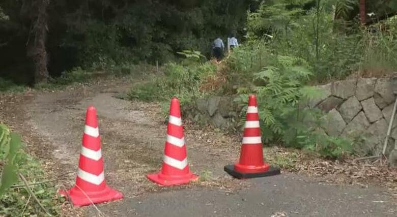 軽トラックが石垣に衝突する事故　９２歳の男性死亡　見通しの悪い山道、ミカン畑で作業中か　広島・三原市｜FNNプライムオンライン