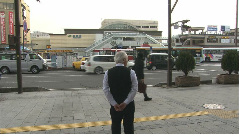 2012年取材時の中村さん（長野駅前）