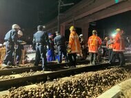 【速報】ＪＲ芸備線で人身事故　三次ー広島駅間で順次運転見合わせ　高齢女性が列車と接触か　広島