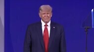 トランプ前大統領がワクチン接種を呼びかけ 「安全で効果的な素晴らしいワクチンだ」