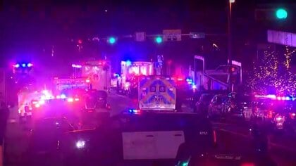 アメリカ南部テキサス州で銃乱射、2人死亡14人負傷　射殺された男は「イラン国旗」のシャツ着用　テロの可能性