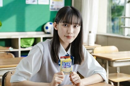 南沙良「もうちょっと勉強をしておけばよかったな…」　久しぶりの制服姿で等身大の笑顔　学生時代を振り返る
