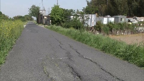 路上で58歳男性死亡　ひき逃げか　市道で頭から血を流し倒れているのを発見　埼玉・吉川市