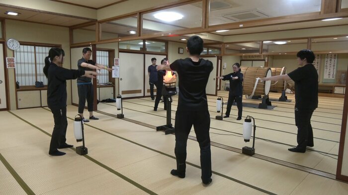 踊りの練習の様子