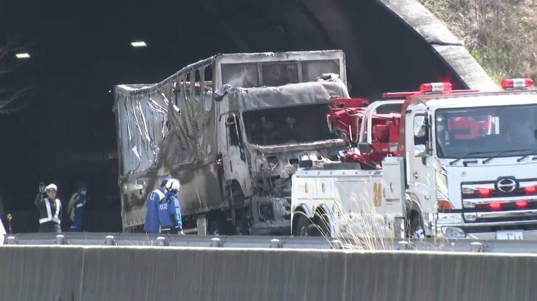 新名神高速トンネル内で大型トラックが追突、車3台が炎上　死亡した6人のうち3人は子供　54歳のトラック運転手を逮捕｜FNNプライムオンライン
