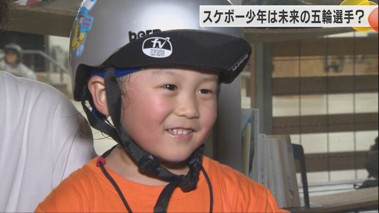 将来のオリンピアン？スケートボードを軽々と乗りこなす3歳のスーパーキッズを取材！｜FNNプライムオンライン