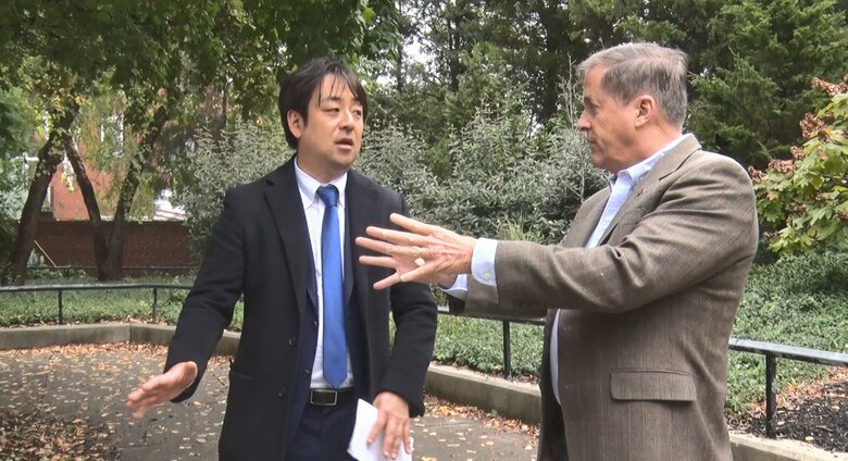 パットさんは慰安婦像の設置場所について説明を行ってくれた