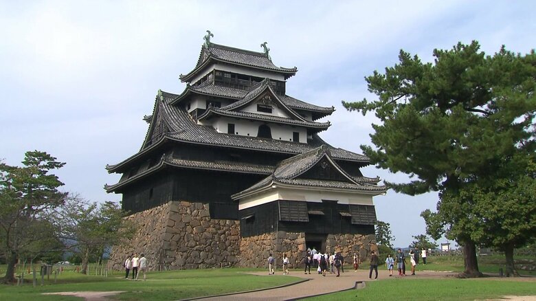 松江市のシンボル、国宝松江城