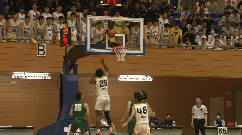 男子決勝戦は瓊浦と長崎工業