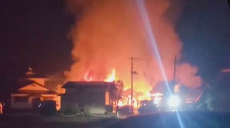 青森県六戸町で住宅全焼　家族４人が死亡（今年4月13日）