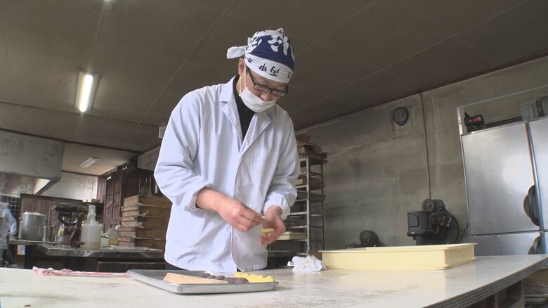 鈴木さんは和菓子店「寿堂」の4代目