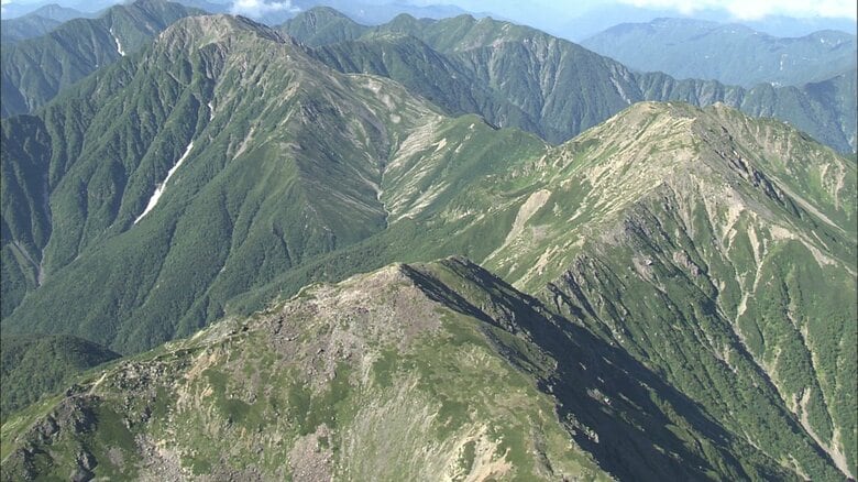 南アルプスの山々