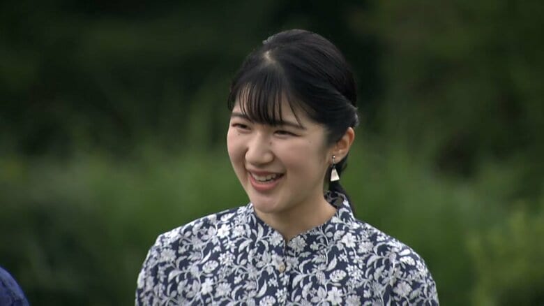 今年もかりゆし姿で…那須御用邸を散策される天皇皇后両陛下と愛子さま（7月15日）