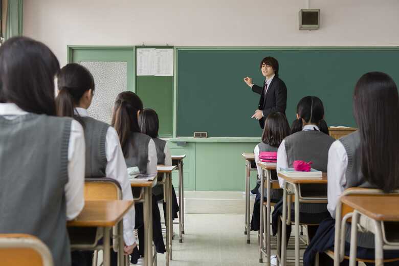 日本の教師を取り巻く環境は…（イメージ）