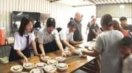 夏休み中の子どもたちにお弁当無料配布　高校生が支援活動