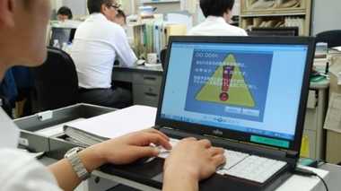 午後6時にパソコン強制終了。寝屋川市の職員に評判上々のワケ【残業対策】