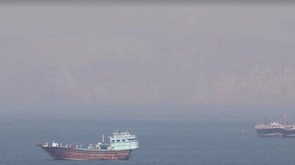停戦合意後ホルムズ海峡を通航したのは3隻のみ　いずれもイランと関係がある船舶　イギリスの海運会社発表