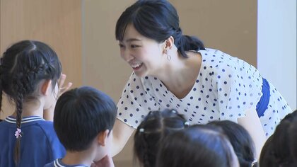 佳子さまに「かわいくて大好き！」子ども達とハイタッチで交流「全日本高校馬術競技大会」で高校生にエール送られる　静岡