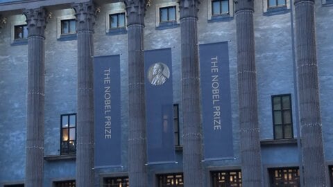 ノーベル賞7時間後に授賞式！日本人ダブル受賞へ　北川進氏は家族らと食事会…料理が注目の晩さん会会場では先週トラブルも