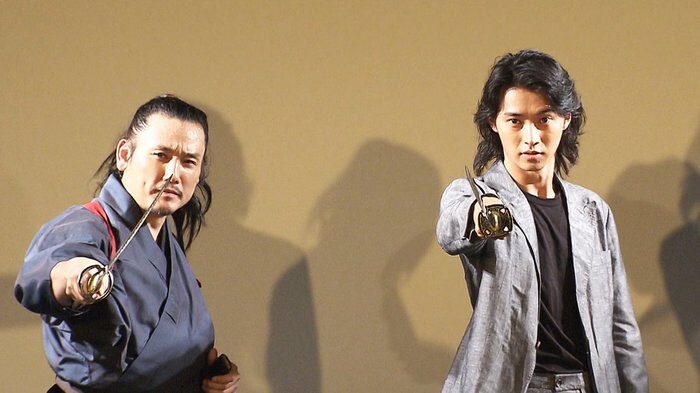 山﨑賢人 「力になれるなら絶対にやりたいと」 制作中断映画「狂武蔵」の復活で語った思い
