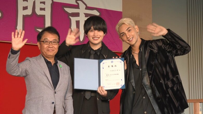 音楽ユニット「ぺルピンズ」島原市民の署名に応えPR大使に　地元出身KAZさんが「いっぱい発信したい」｜FNNプライムオンライン