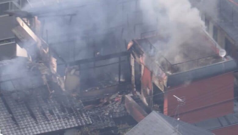 【速報】住宅で火事　落雷が原因の可能性も　兵庫・西宮市｜FNNプライムオンライン