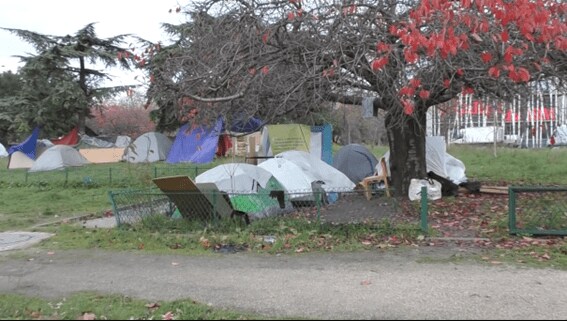 支援の手を掴めるか、そして掴んだあとに握り続けられるか