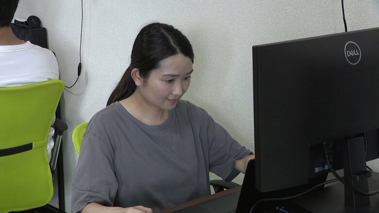 リベンリ秋田の総務なども担当し「スキルアップにつながっている」と話す佐々木さん