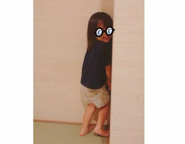 お父さんに見つかって「ウヒヒ！」の笑顔