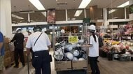 ダブル台風　熊本が強風域に　ホームセンターはヘルメット着用で営業再開　影響は関東にも　海の家では「100件くらいキャンセル」