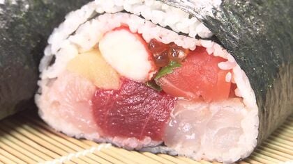 大盛りホタテが圧巻！海の幸ぎゅっと詰まった恵方巻きが登場 札幌市のデパートで予約始まる 節分パーティーにいかが？
