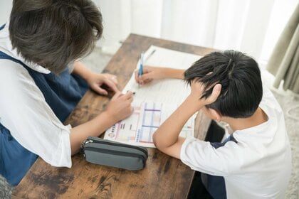 【ヤフー・データソリューション】検索ビッグデータから夏休みの宿題に関する人々の興味関心を分析したレポートを公開