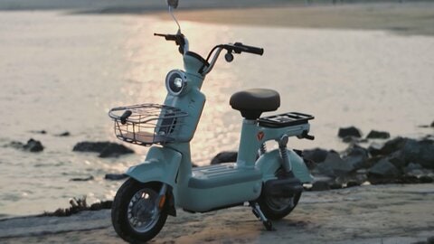 中国電動バイク最大手「ヤディア」が日本進出　“価格”“レトロ感”で若年層取り込みへ
