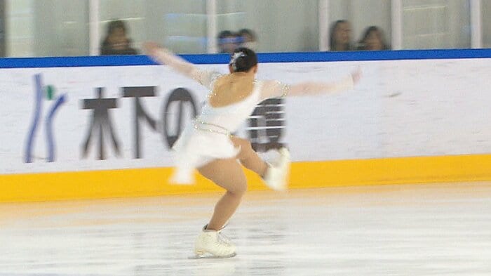 フリーでトリプルアクセルを着氷させた三宅(近畿選手権)